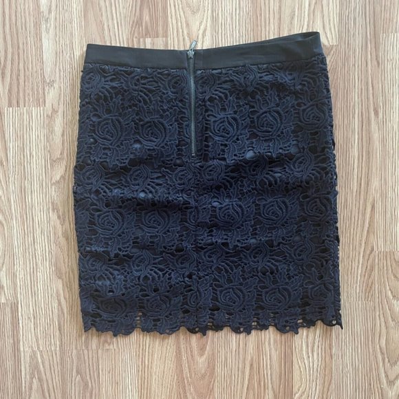 Willi Smith Women Skirt Crochet Net Black Straight Knee Length Skirt Size 2 - Picture 2 of 11